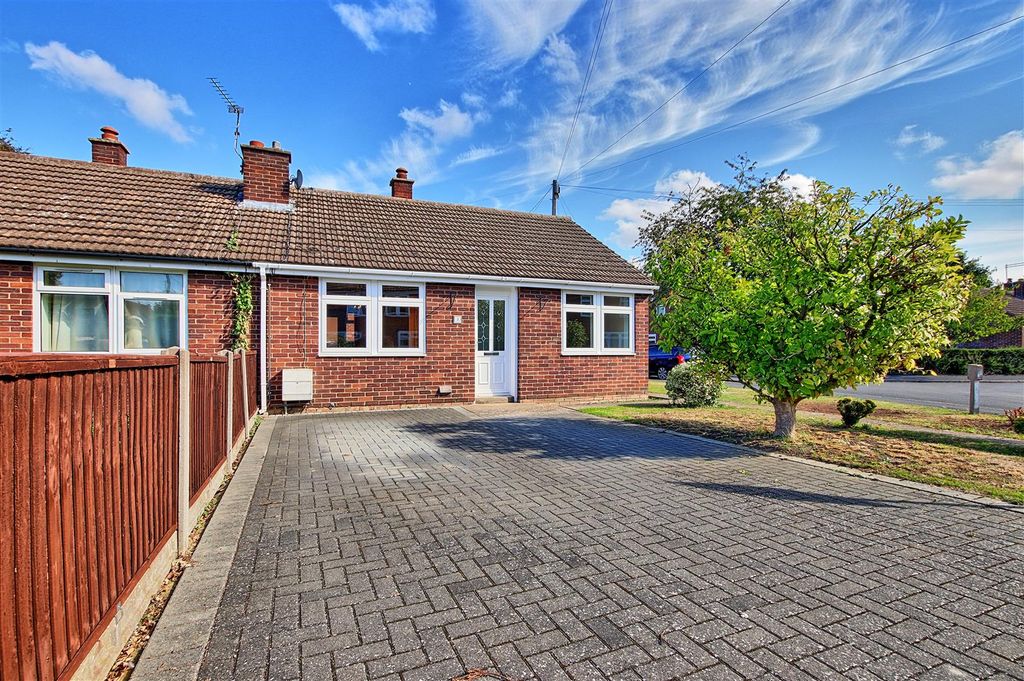 Property photo 1 of 10 Front.Jpg