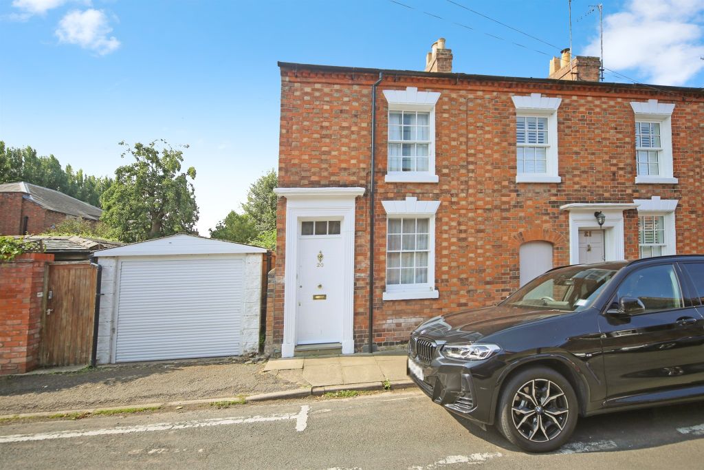 Property photo 1 of 15