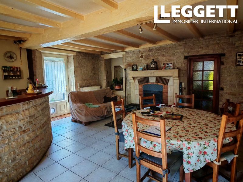 Property photo 2 of 10