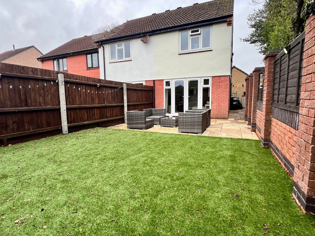 Property photo 2 of 14 Img_7611