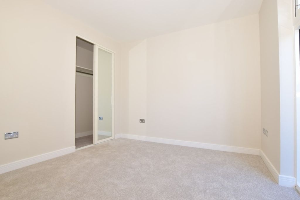Property photo 3 of 7 Filbedroom