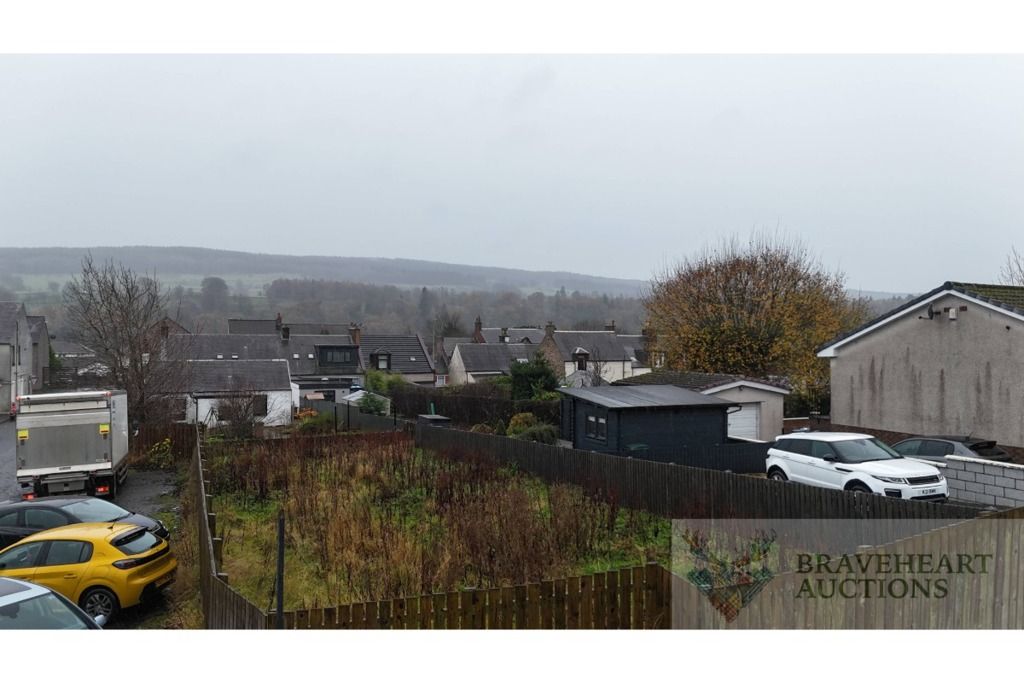 Property photo 3 of 5 Photo 3