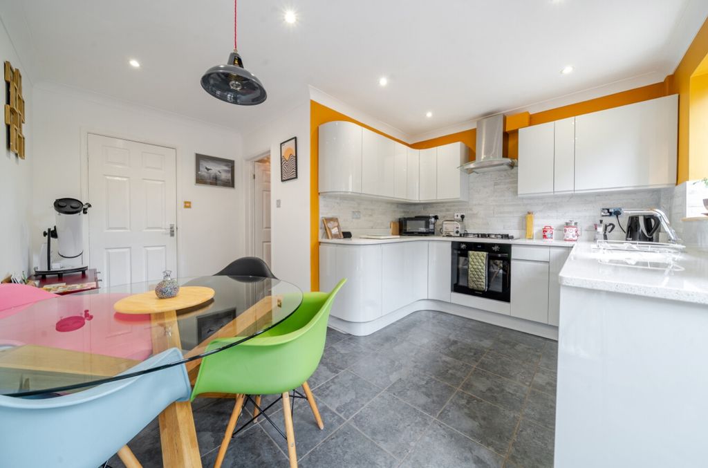 Property photo 3 of 24 1344245-17-68Ae1Da5Be6A6