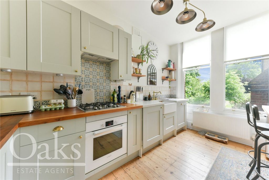 Property photo 3 of 8 Picture No. 07