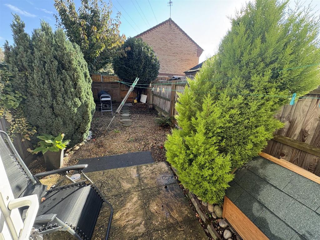 Property photo 3 of 8
