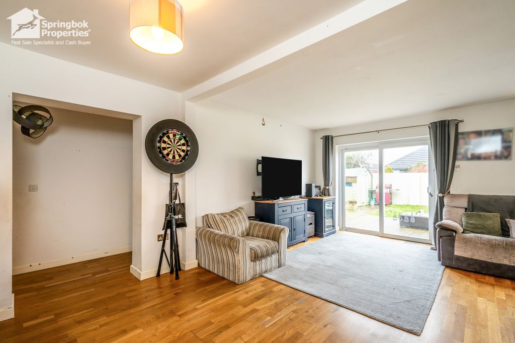 Property photo 2 of 17 Image 1