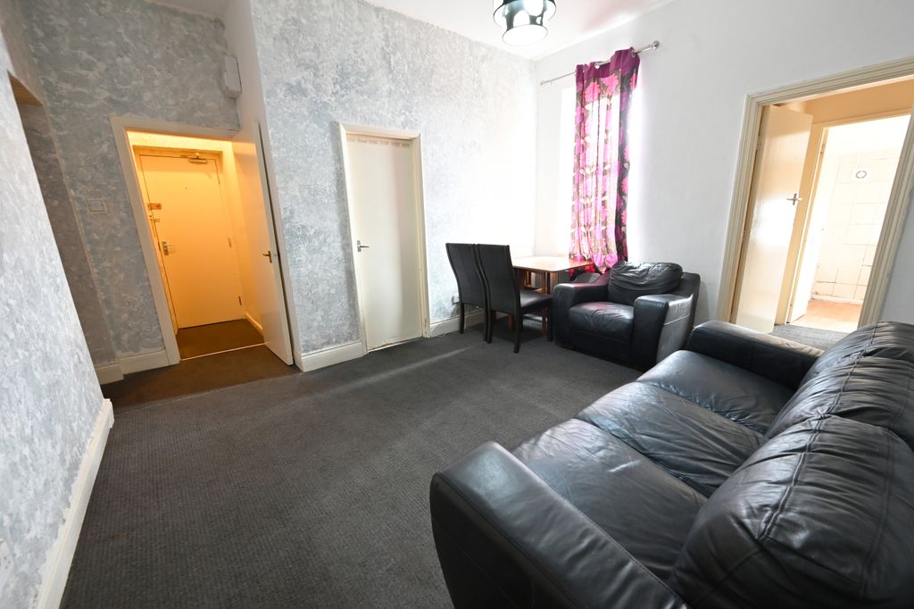 Property photo 2 of 6 Dsc 6210