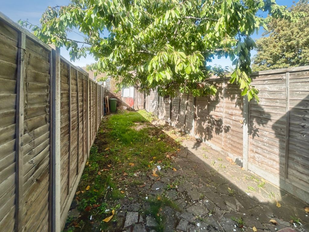 Property photo 2 of 15 Pbox-Img.Jpg