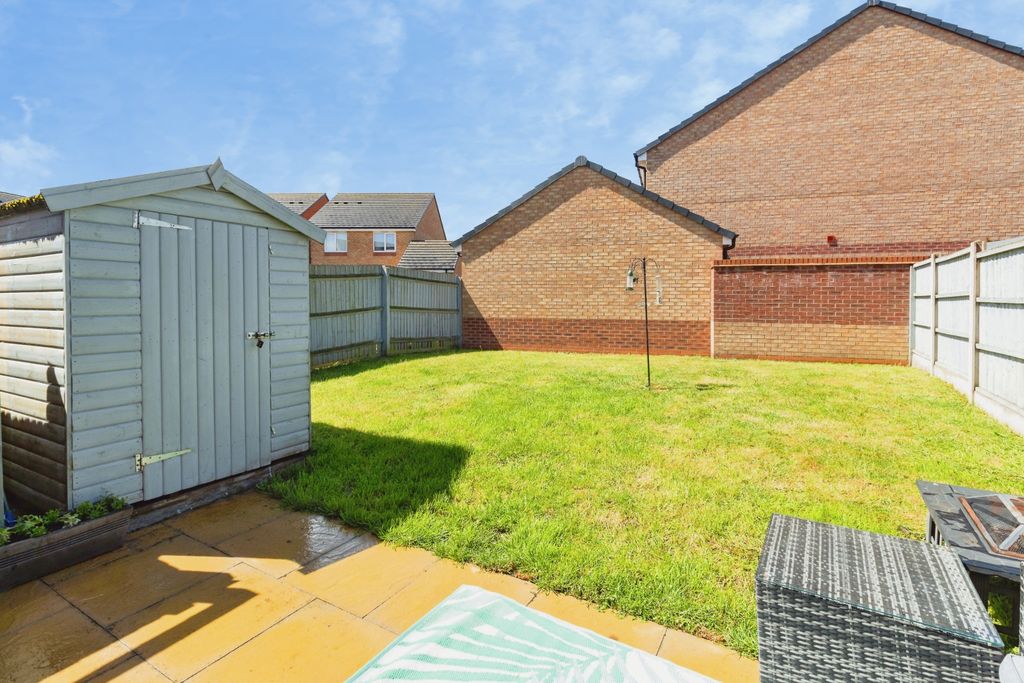 Property photo 2 of 15
