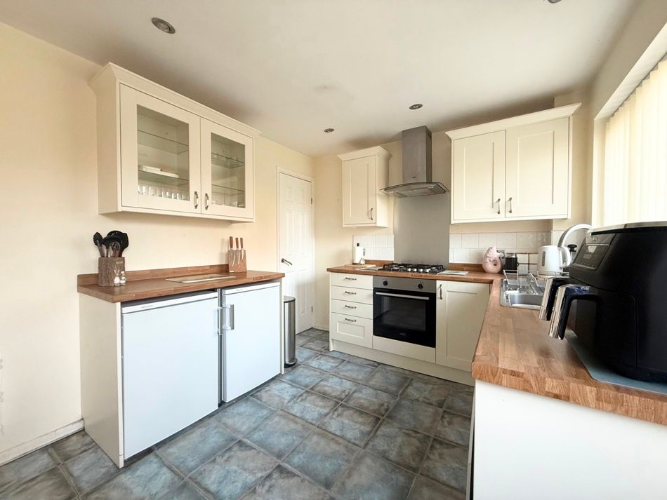 Property photo 3 of 14 Img_E1340