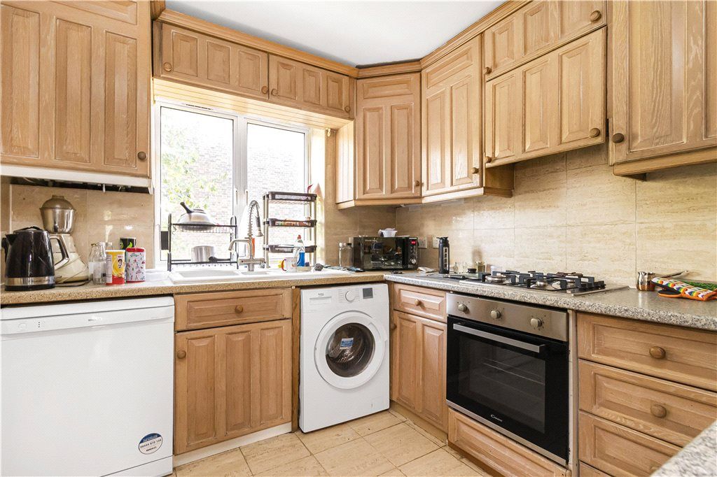 Property photo 3 of 10 Picture No. 01