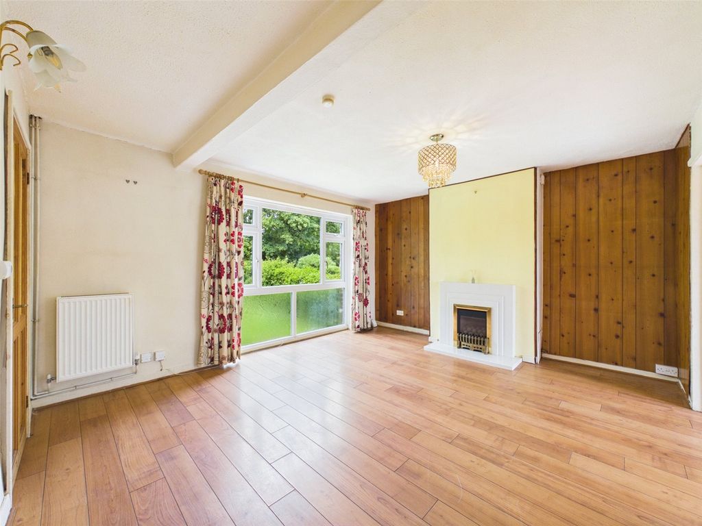 Property photo 2 of 12 Picture No. 22