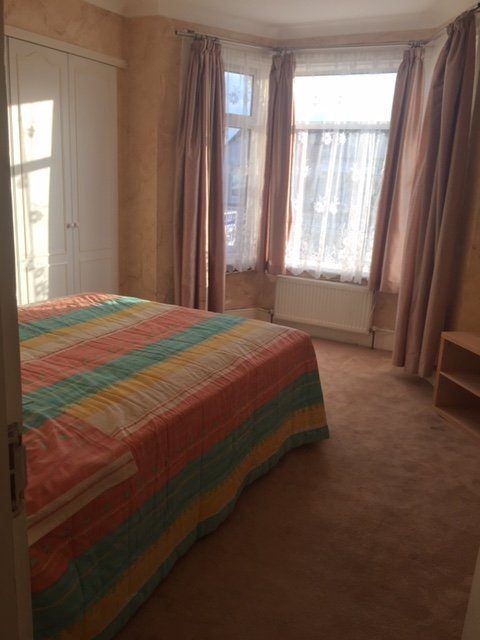 Additional image 13 of 4 bed flat to rentIlford IG1