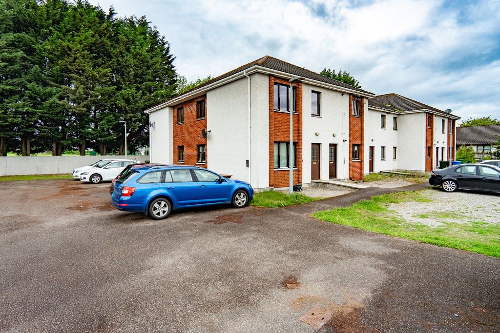 Property photo 1 of 22