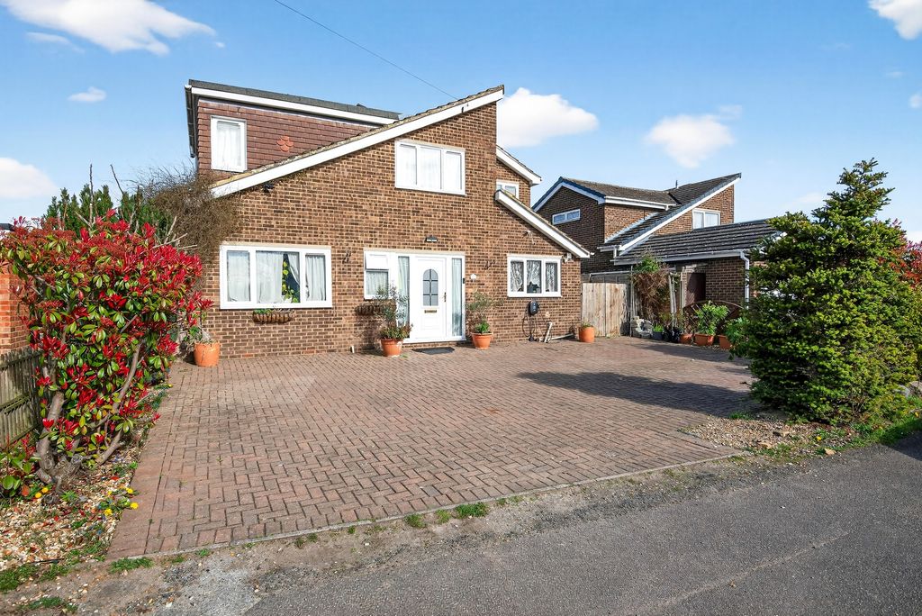 Property photo 1 of 22