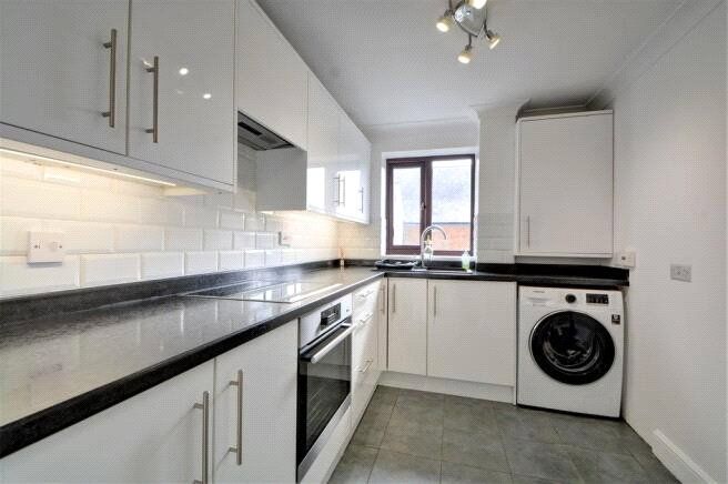 Property photo 2 of 6 Picture No. 06