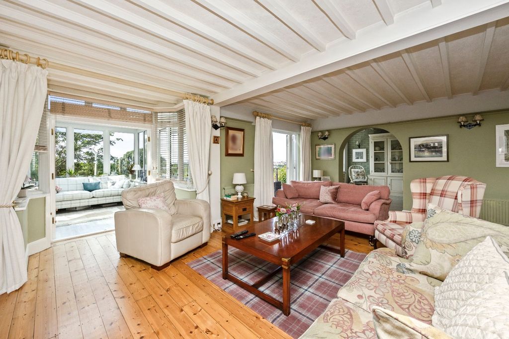 Property photo 3 of 52 Picture No. 46
