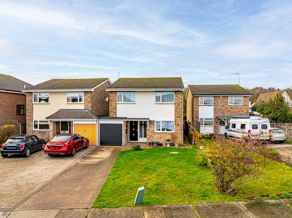 Property photo 1 of 28