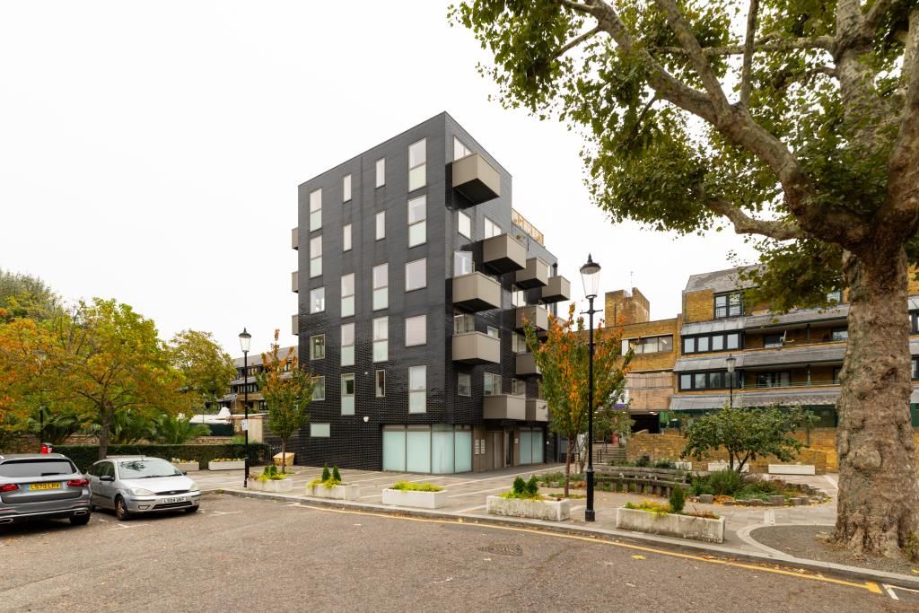 Property photo 2 of 30 External Front