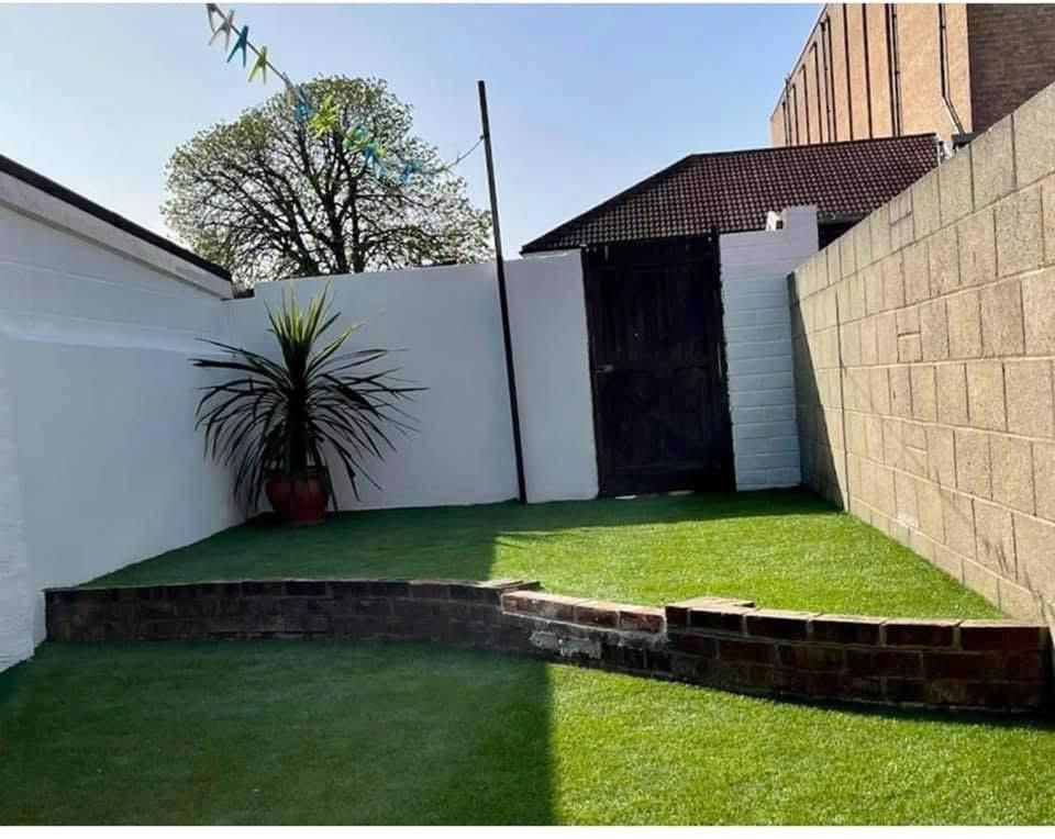 Property photo 3 of 11
