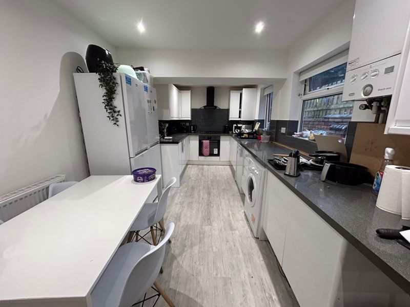 Property photo 2 of 9 Photo 2