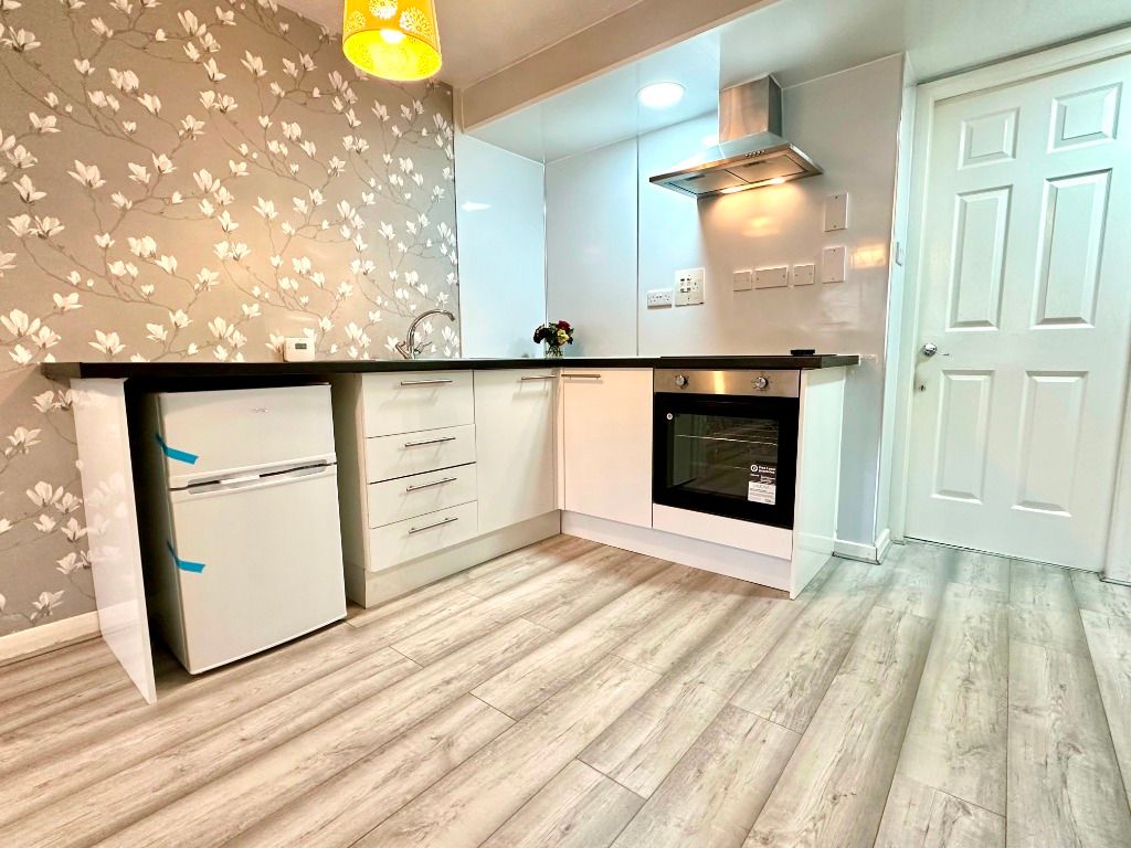 Property photo 2 of 11 Photo 2