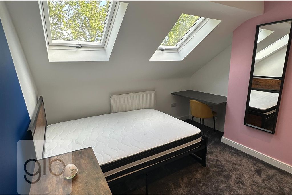 Property photo 1 of 11 2.Png