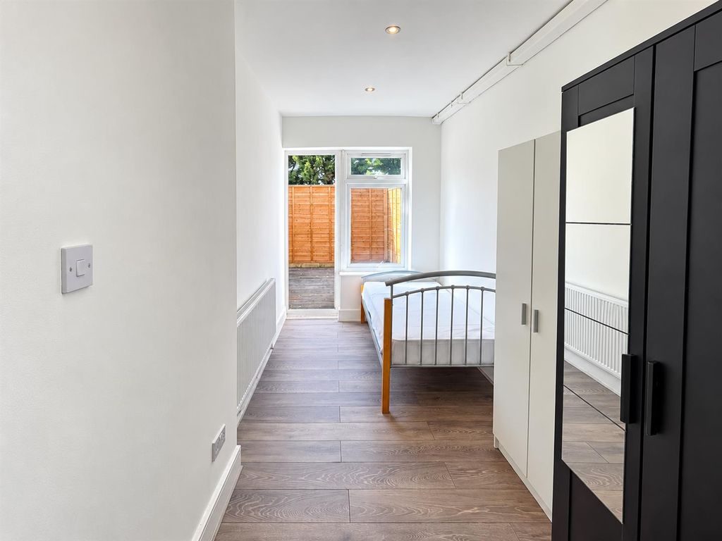 Property photo 1 of 8 10.Png