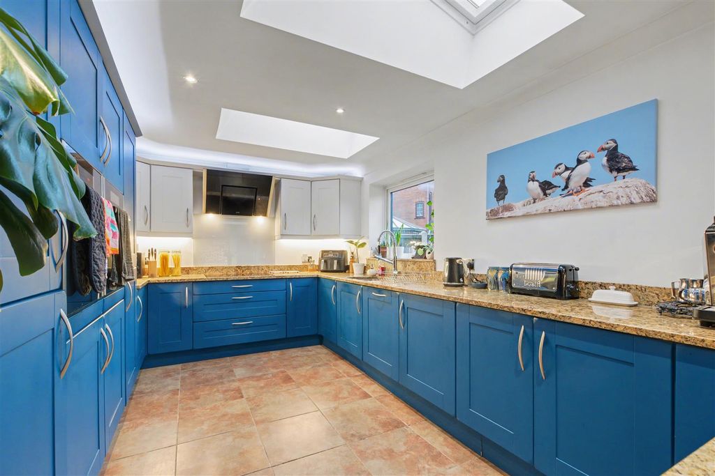Property photo 2 of 40 Open Planned Kitchen Living1.Jpeg