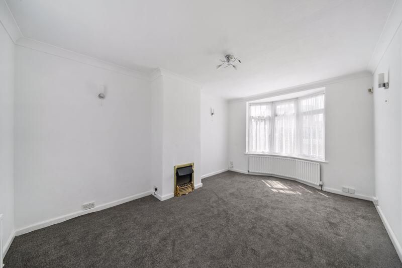 Property photo 3 of 13 Photo 2