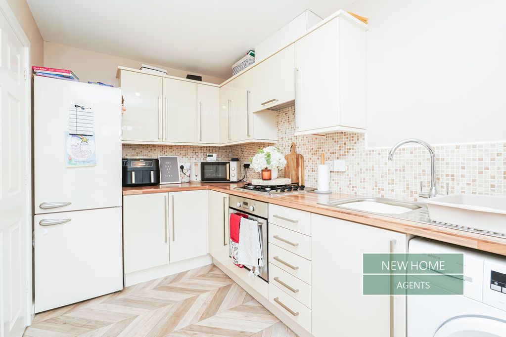 Property photo 2 of 17 Photo 9