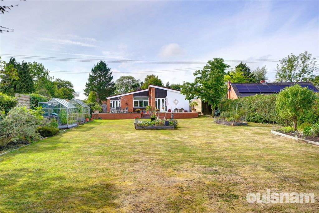 Property photo 3 of 40 Picture No. 35