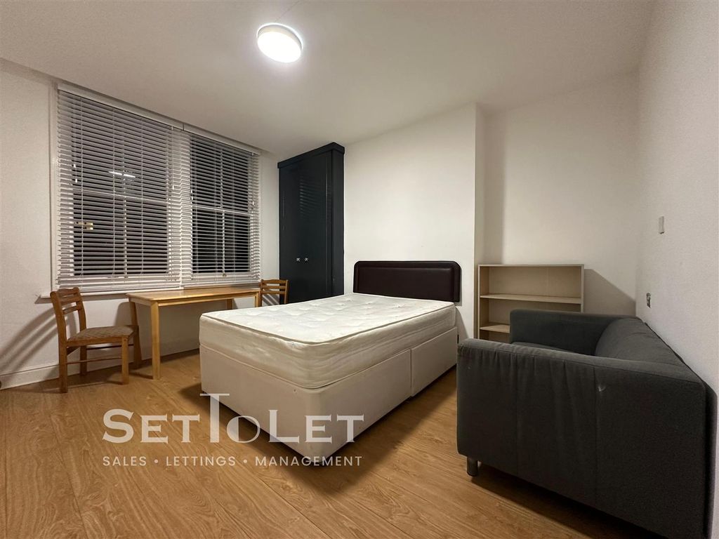 Property photo 1 of 7 4Ddcdfa1-B7cd-4F38-88d0-Cb3B9c47E4F6.Jpg