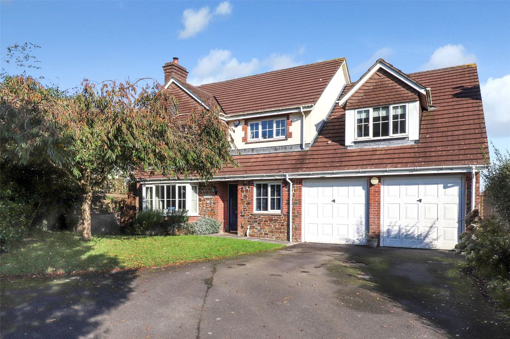 Property photo 1 of 44 Picture No. 40