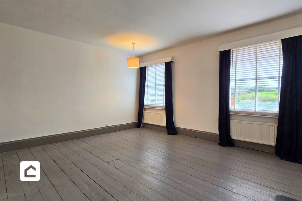 Property photo 3 of 14 3