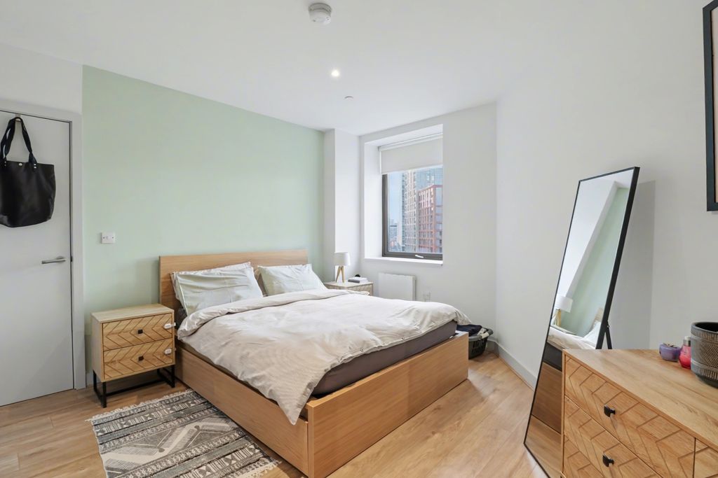 Property photo 3 of 14 Img_6331