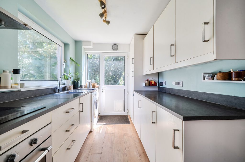 Property photo 3 of 16 1492718 (7)