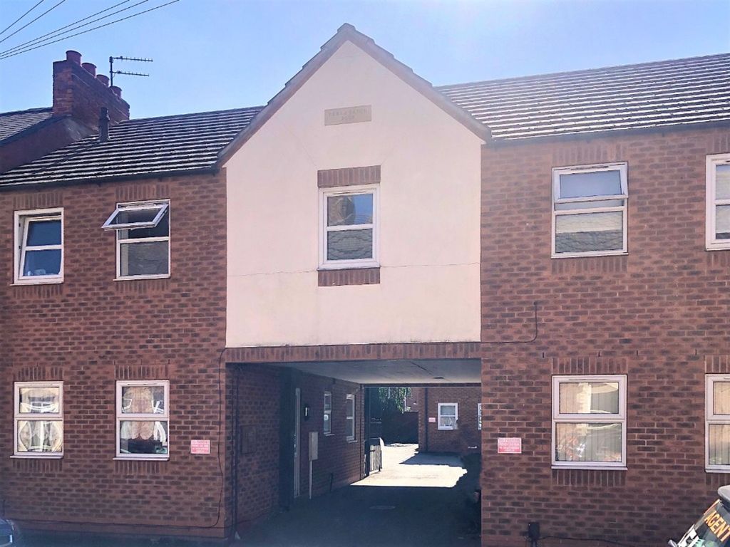 Property photo 1 of 7