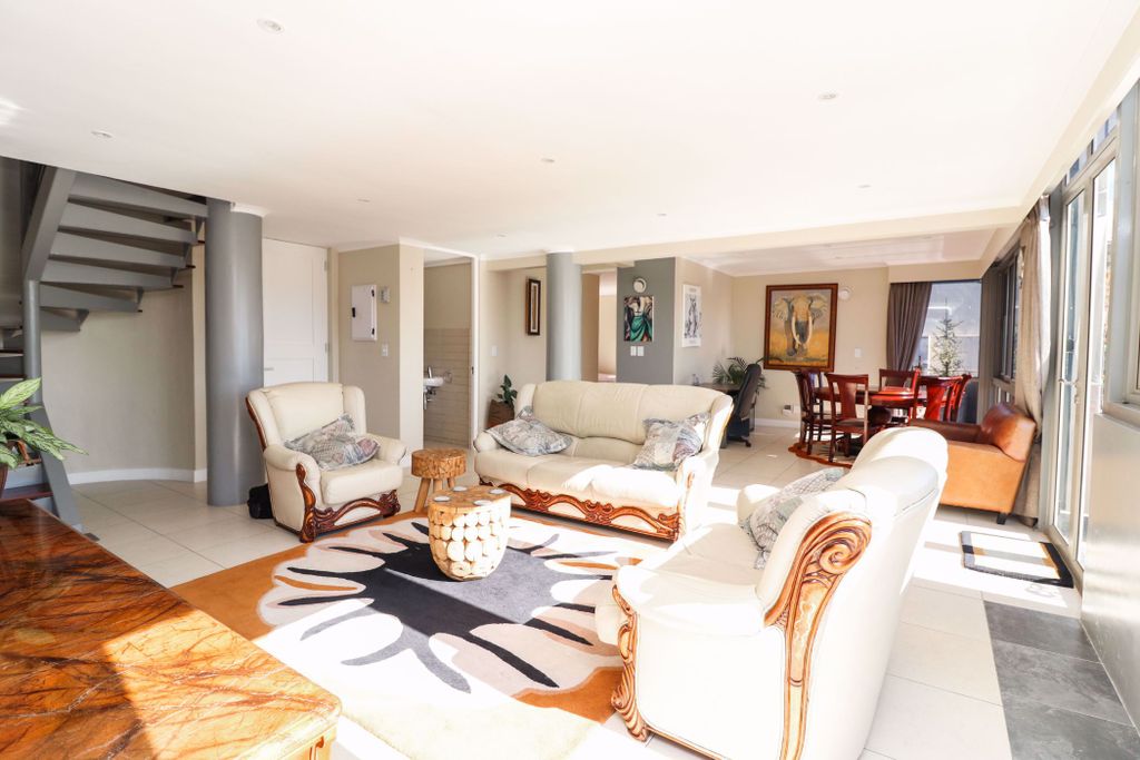 Property photo 1 of 34 Dbv1525040