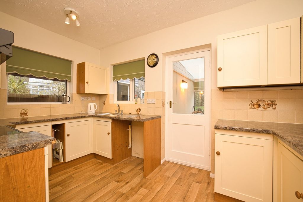 Property photo 2 of 17 Picture 2