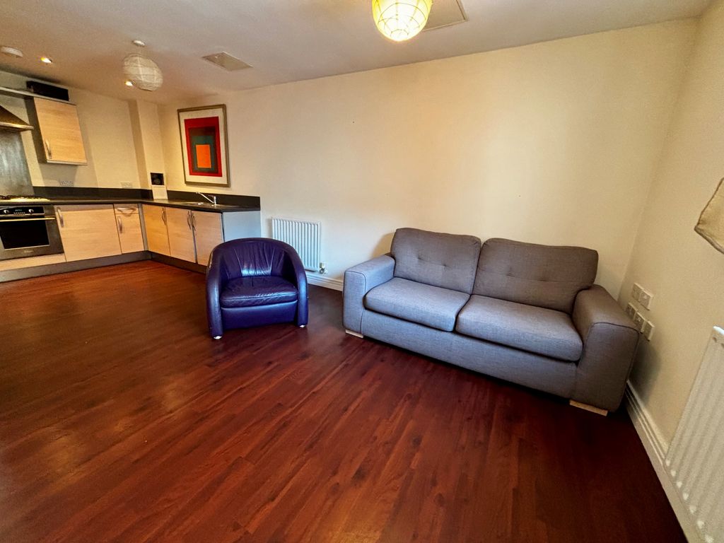 Property photo 3 of 4 Lounge