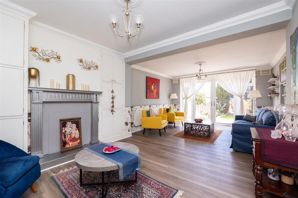 Property photo 2 of 16 Bc-007.Jpg