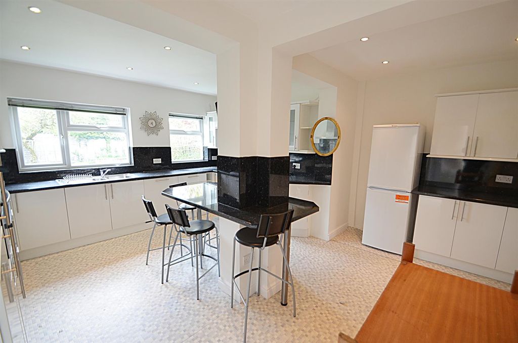 Property photo 2 of 17 Dsc_0438 (1).Jpg