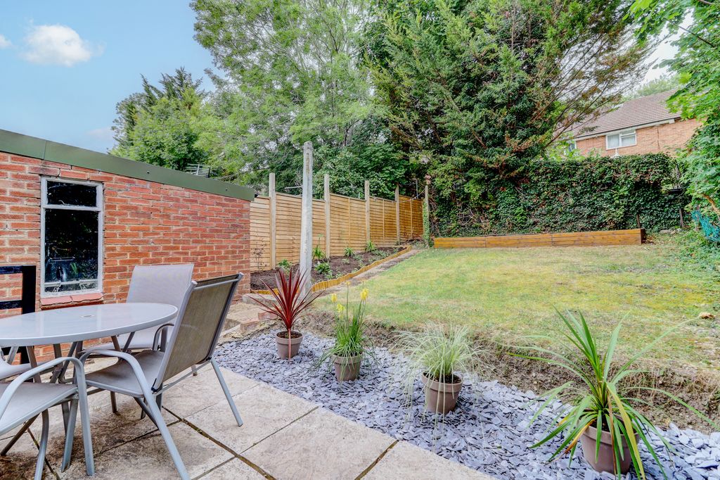 Property photo 3 of 14 Picture No. 15