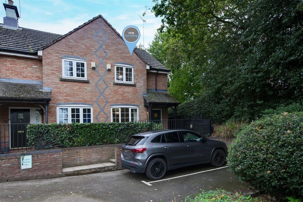 Property photo 1 of 23 Dsc_9500-Dsc_9502.Jpg