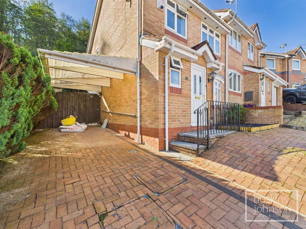 Property photo 2 of 16 Gardens &amp; Parking