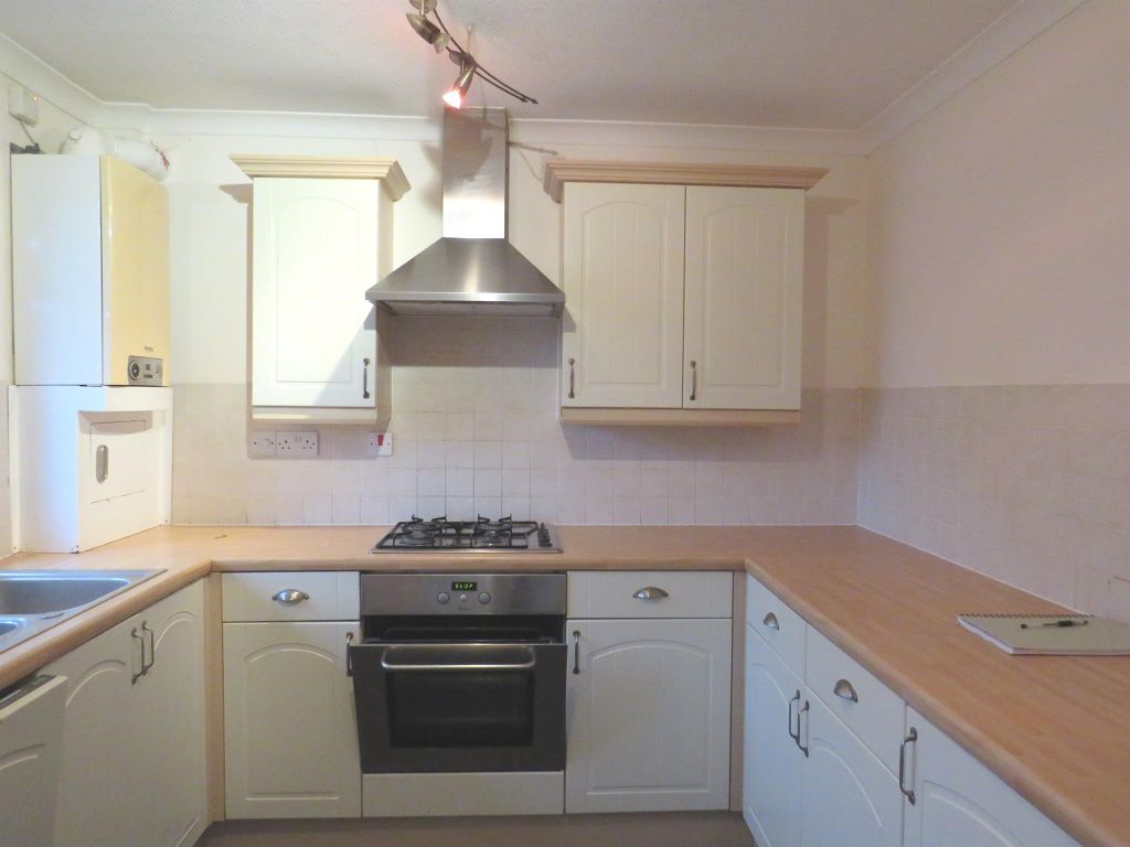 Property photo 2 of 17