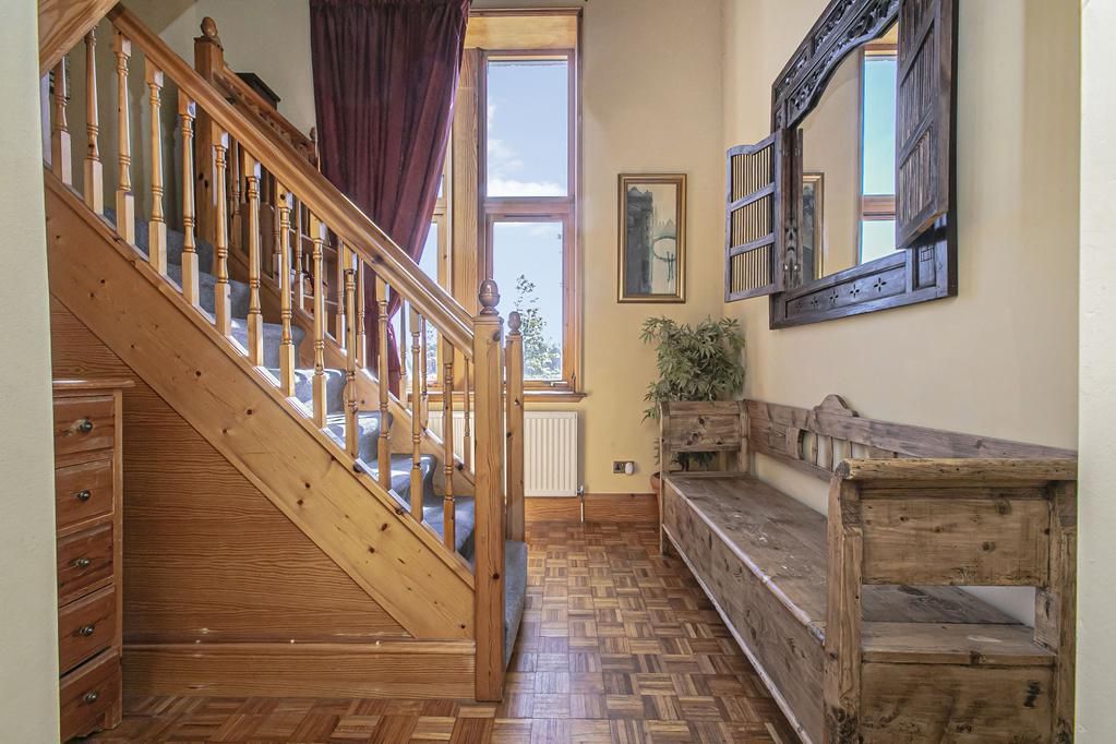 Property photo 2 of 38 Cup1380Pem Rear Hall.Jpg