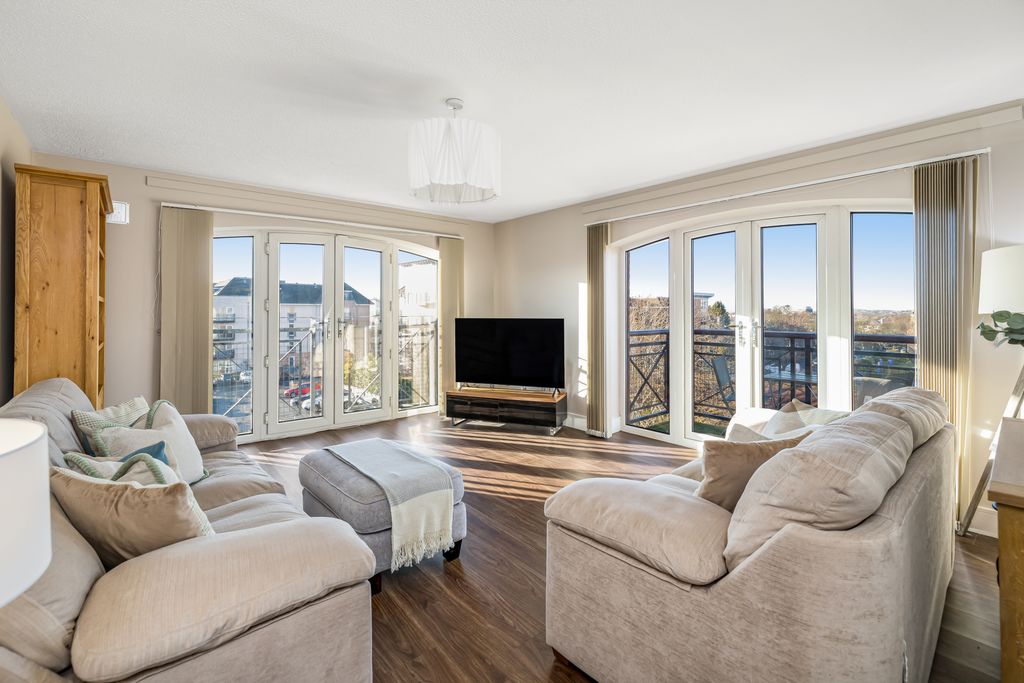 Property photo 2 of 15 Property Image 2