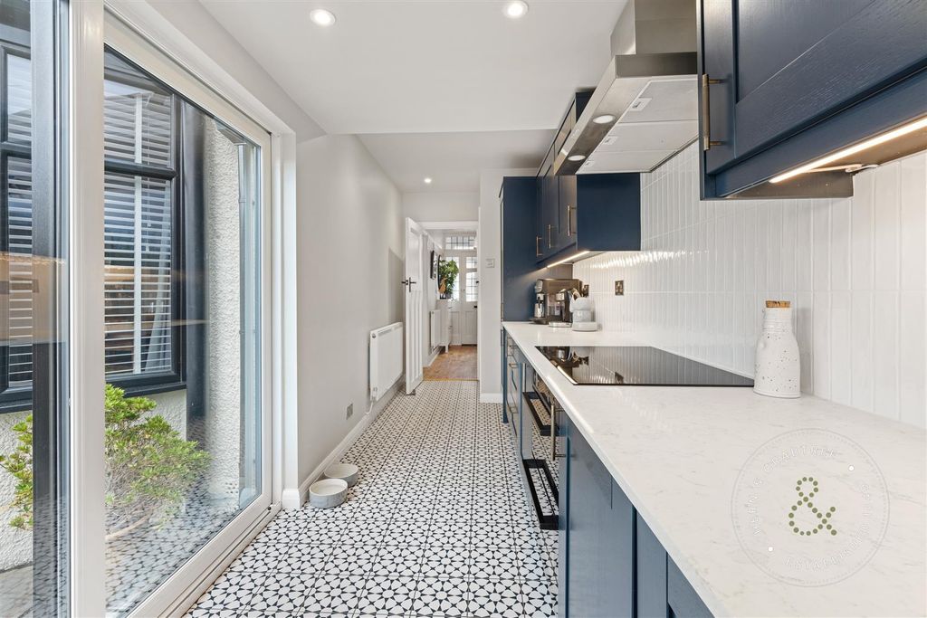 Property photo 3 of 45 Toftingall Ave, Hern Crabtree (4).Jpg